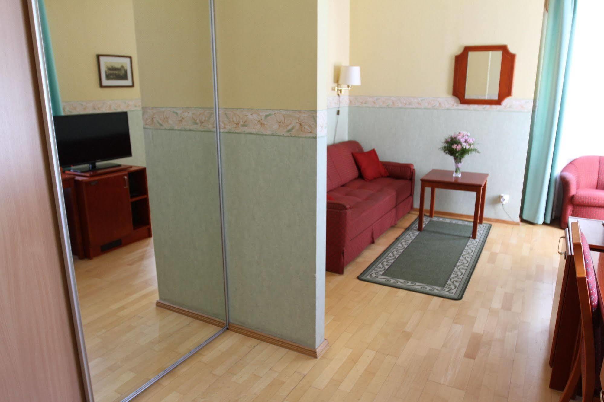 Wasa Hotel & Health Center Пярну Екстериор снимка